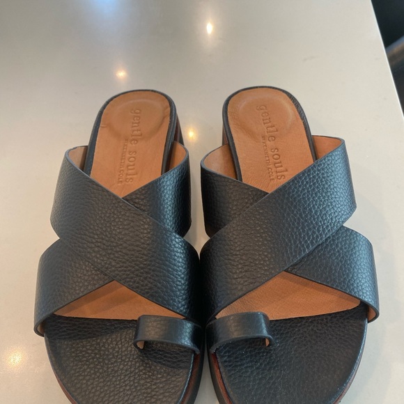 Kenneth Cole leather sandals - Picture 2 of 6